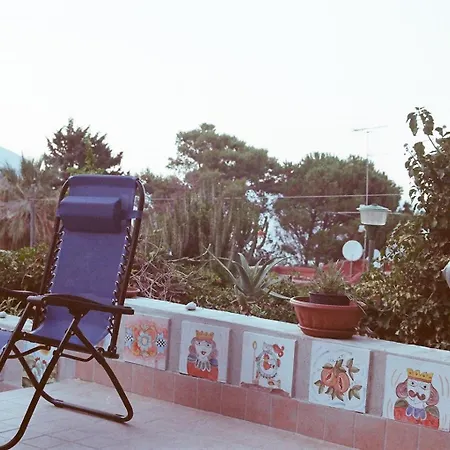 Villa Two Steps From The Sea *