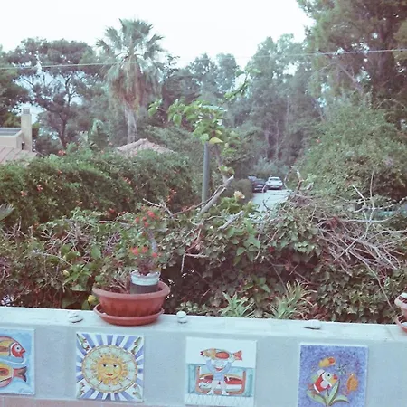 Two Steps From The Sea Villa